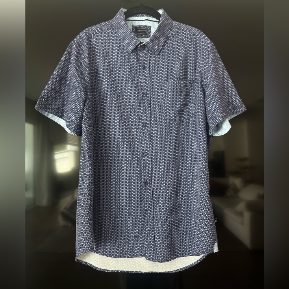 7Diamonds Geometric 4-Way Stretch Short Sleeve Button-Up Shirt (M) Business